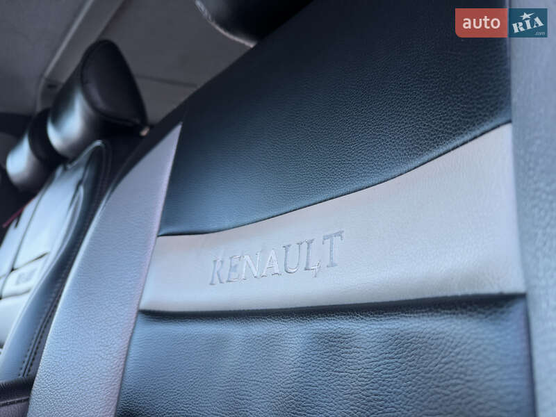 Минивэн Renault Trafic 2007 в Межгорье