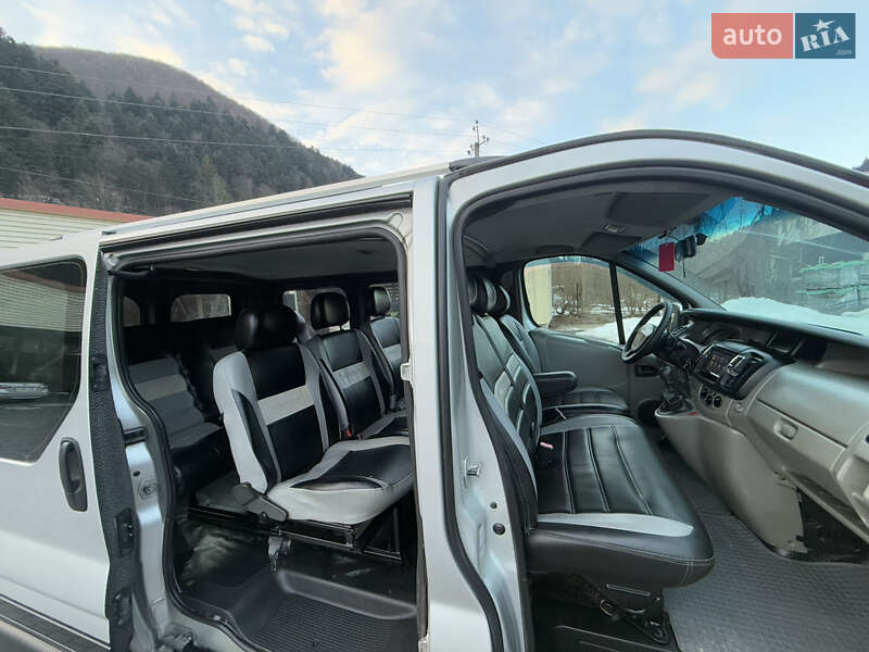 Минивэн Renault Trafic 2007 в Межгорье