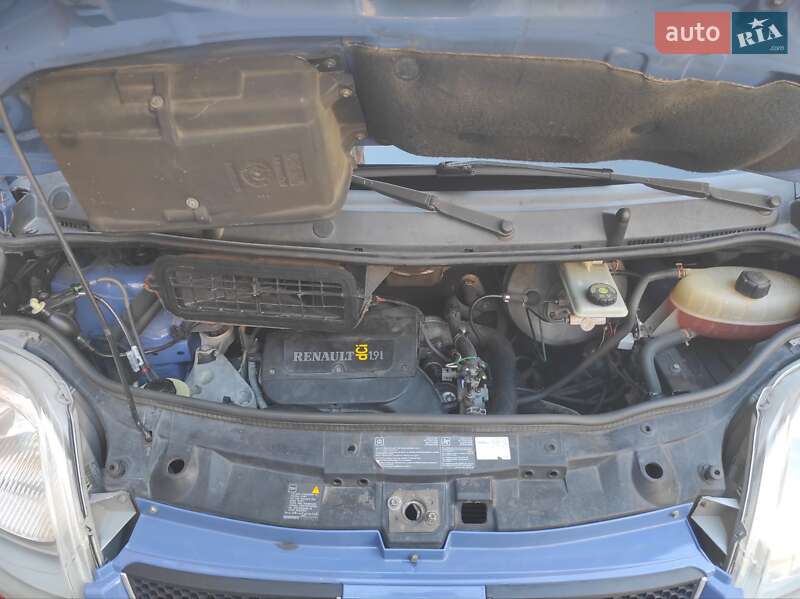 Мінівен Renault Trafic 2006 в Вінниці фото 16 Мінівен Renault Trafic 2006 в Вінниці