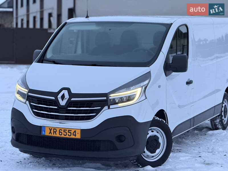 Вантажний фургон Renault Trafic 2022 в Рівному