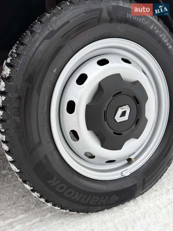 Вантажний фургон Renault Trafic 2023 в Козятині