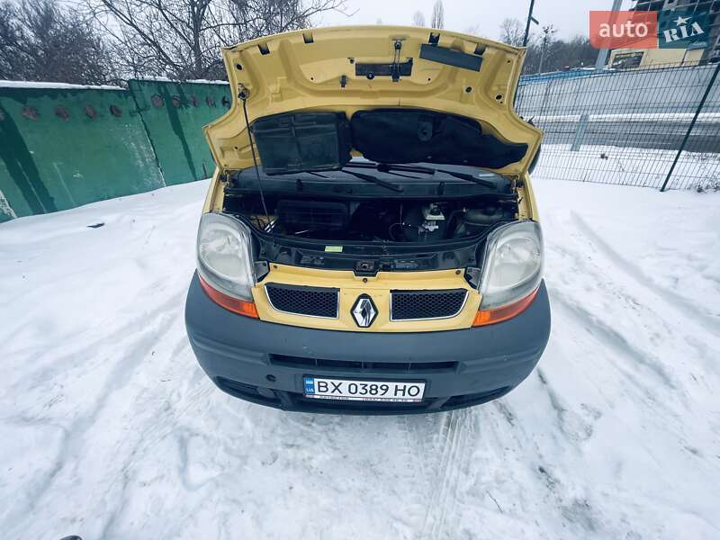 Минивэн Renault Trafic 2002 в Киеве