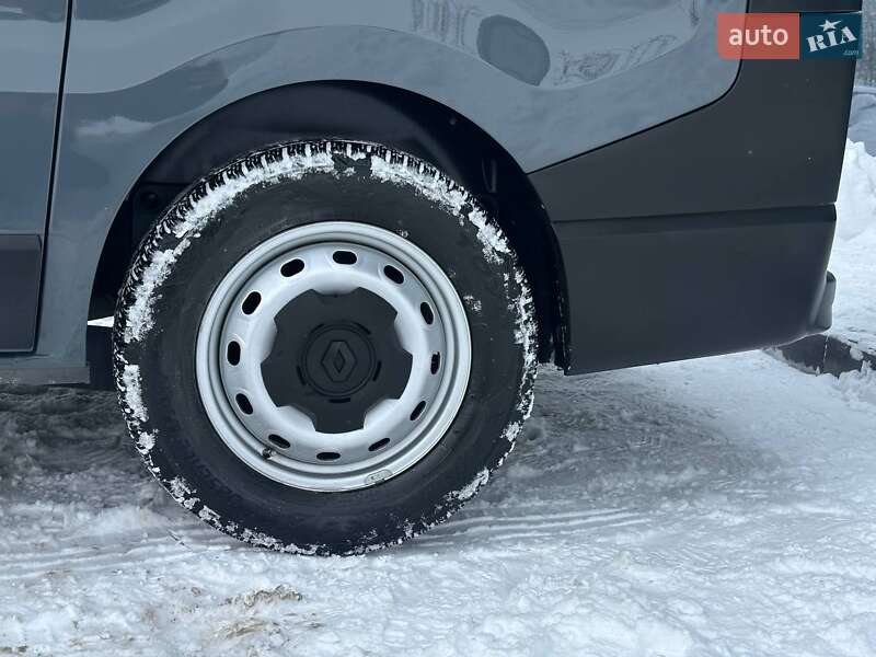 Вантажопасажирський фургон Renault Trafic 2021 в Львові фото 8 Вантажопасажирський фургон Renault Trafic 2021 в Львові