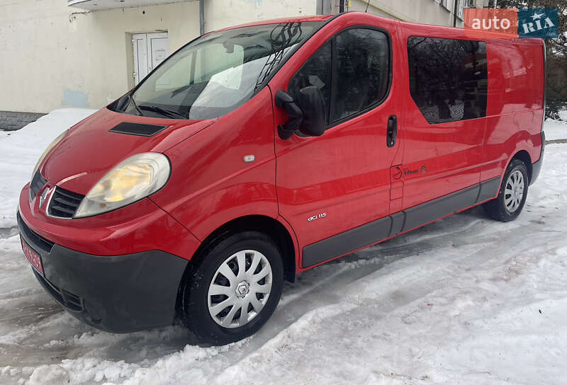 Мінівен Renault Trafic 2012 в Бродах