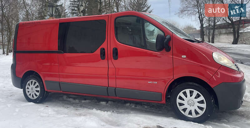 Мінівен Renault Trafic 2012 в Бродах