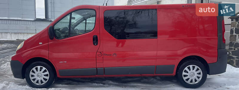 Мінівен Renault Trafic 2012 в Бродах