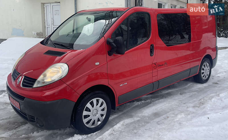 Мінівен Renault Trafic 2012 в Бродах