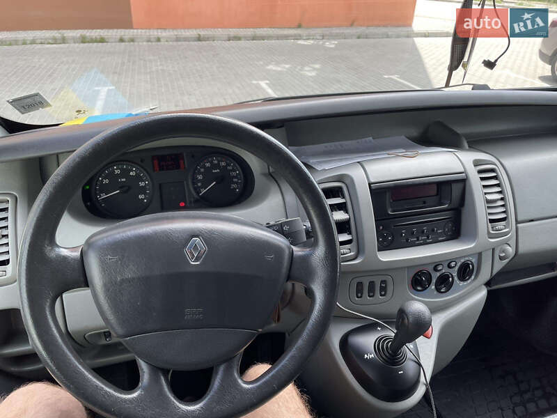 Мінівен Renault Trafic 2010 в Кременці фото 5 Мінівен Renault Trafic 2010 в Кременці
