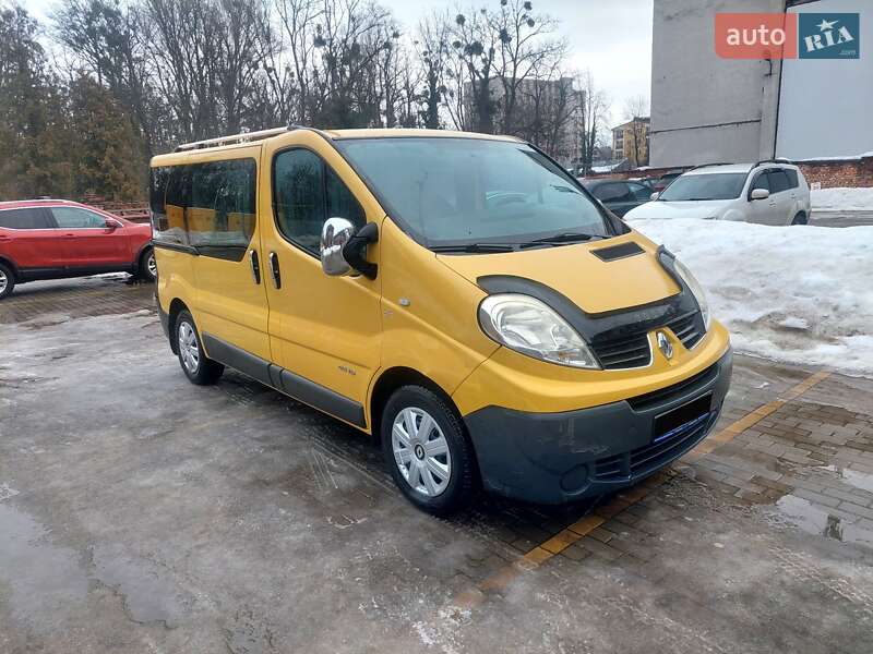 Мінівен Renault Trafic 2007 в Львові