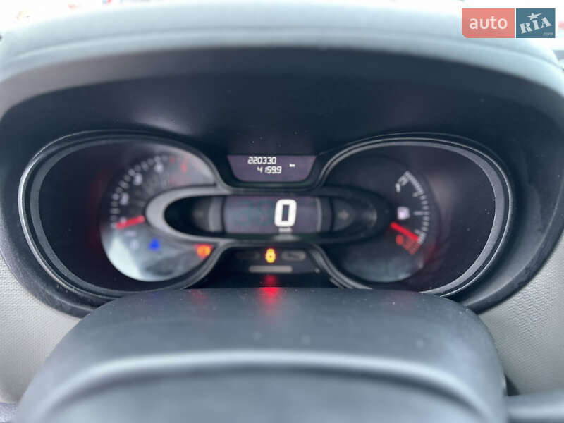 Вантажний фургон Renault Trafic 2018 в Рівному фото 15 Вантажний фургон Renault Trafic 2018 в Рівному