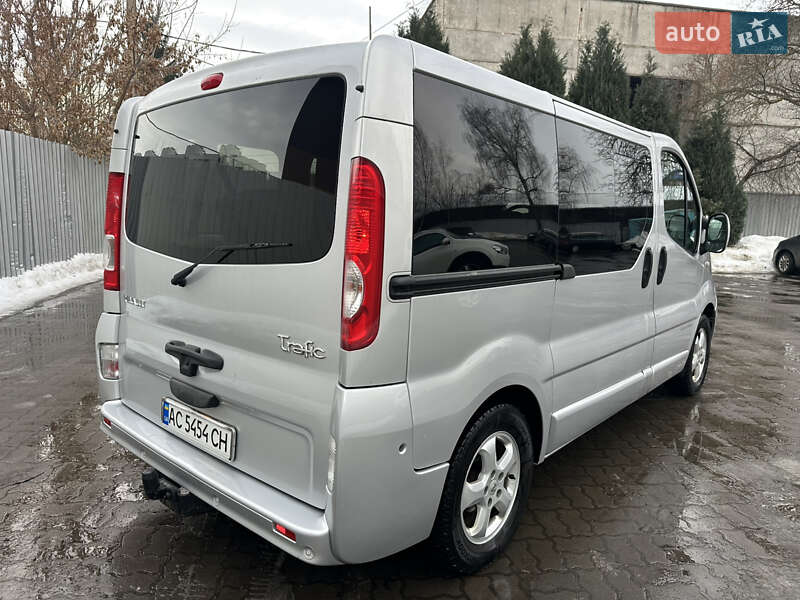 Мінівен Renault Trafic 2011 в Луцьку фото 6 Мінівен Renault Trafic 2011 в Луцьку
