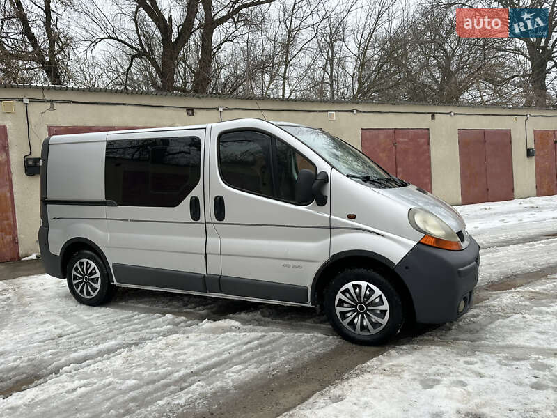Мінівен Renault Trafic 2003 в Кам'янець-Подільському фото 19 Мінівен Renault Trafic 2003 в Кам'янець-Подільському