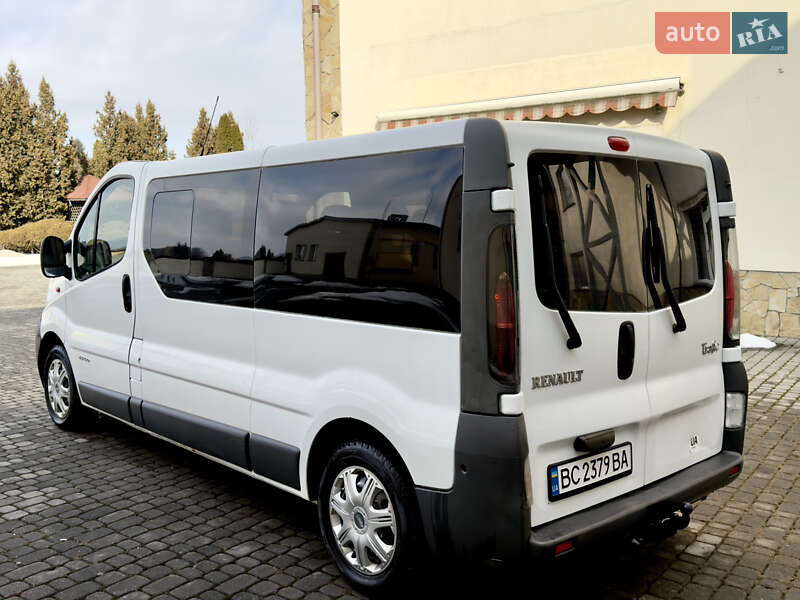 Минивэн Renault Trafic 2004 в Львове