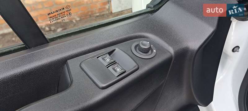 Вантажний фургон Renault Trafic 2020 в Бердичеві фото 55 Вантажний фургон Renault Trafic 2020 в Бердичеві