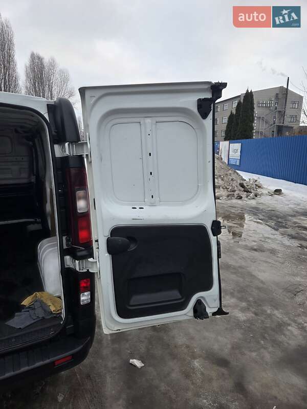 Микроавтобус грузовой (до 3,5т) Renault Trafic 2018 в Броварах фото 10 Микроавтобус грузовой (до 3,5т) Renault Trafic 2018 в Броварах