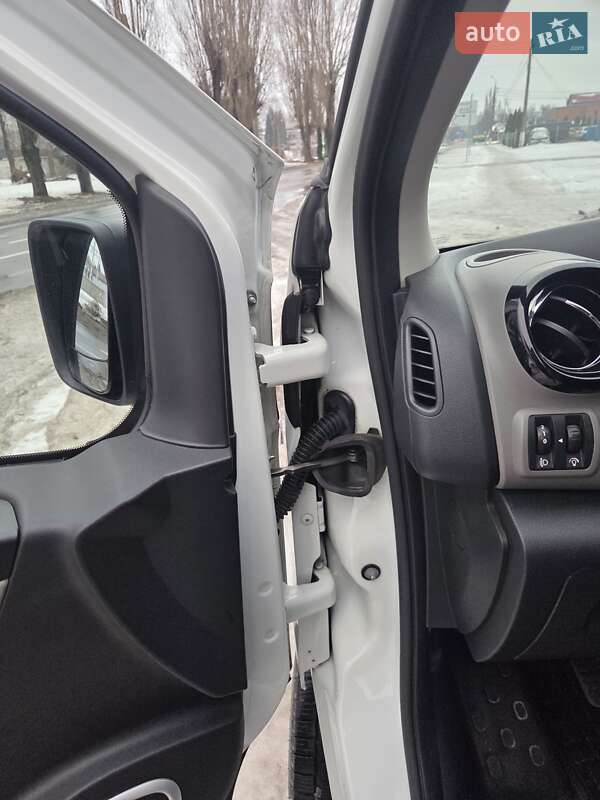 Микроавтобус грузовой (до 3,5т) Renault Trafic 2018 в Броварах фото 38 Микроавтобус грузовой (до 3,5т) Renault Trafic 2018 в Броварах