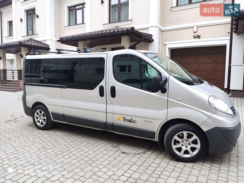 Мінівен Renault Trafic 2009 в Львові фото 5 Мінівен Renault Trafic 2009 в Львові