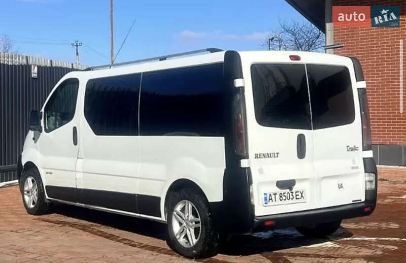Минивэн Renault Trafic 2006 в Стрые фото 4 Минивэн Renault Trafic 2006 в Стрые