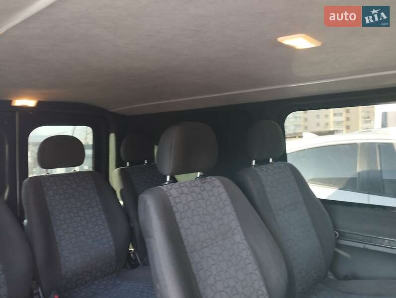 Вантажопасажирський фургон Renault Trafic 2011 в Вінниці фото 5 Вантажопасажирський фургон Renault Trafic 2011 в Вінниці