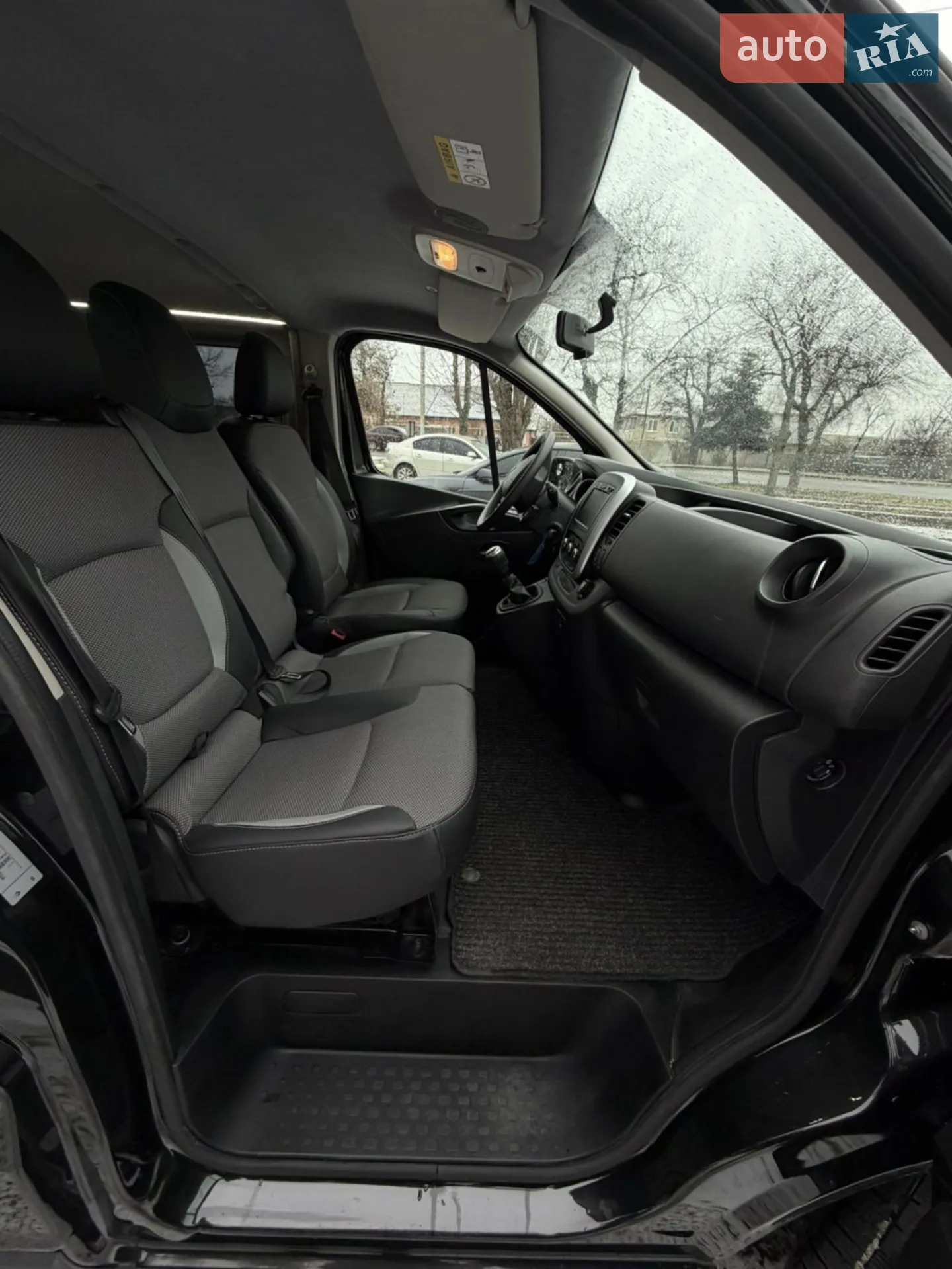 2021 Renault Trafic - мініатюра 25