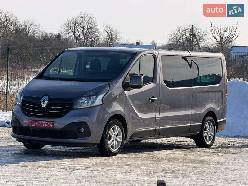 Минивэн Renault Trafic 2018 в Луцке