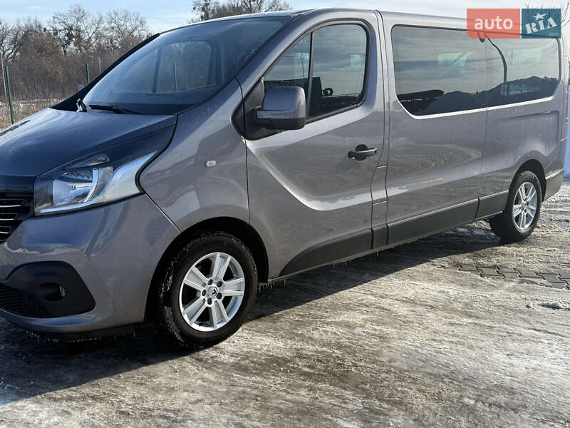 Минивэн Renault Trafic 2018 в Луцке