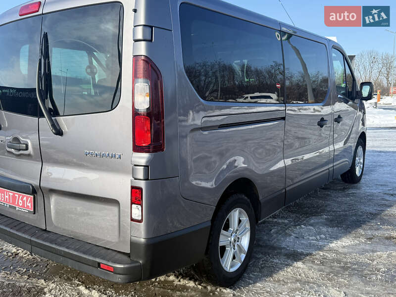 Минивэн Renault Trafic 2018 в Луцке
