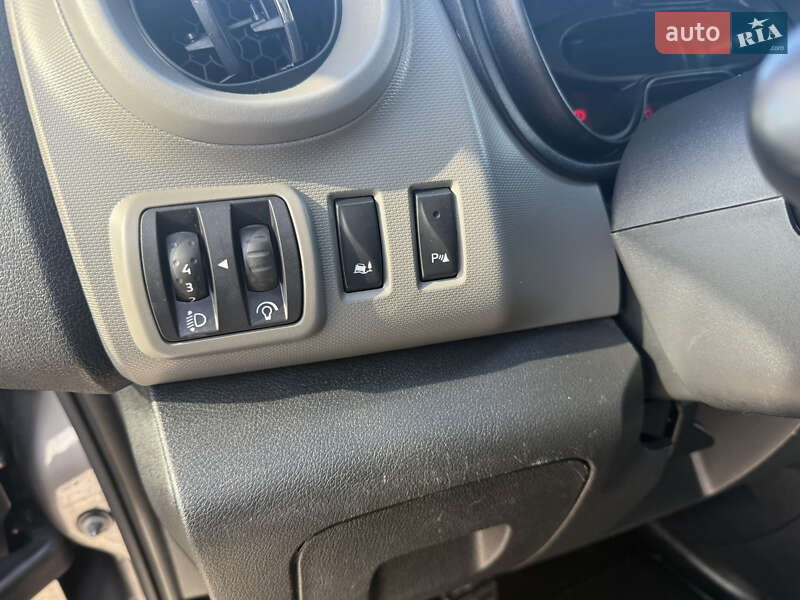 Минивэн Renault Trafic 2018 в Луцке