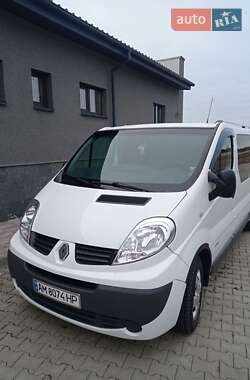 Грузопассажирский фургон Renault Trafic 2011 в Житомире