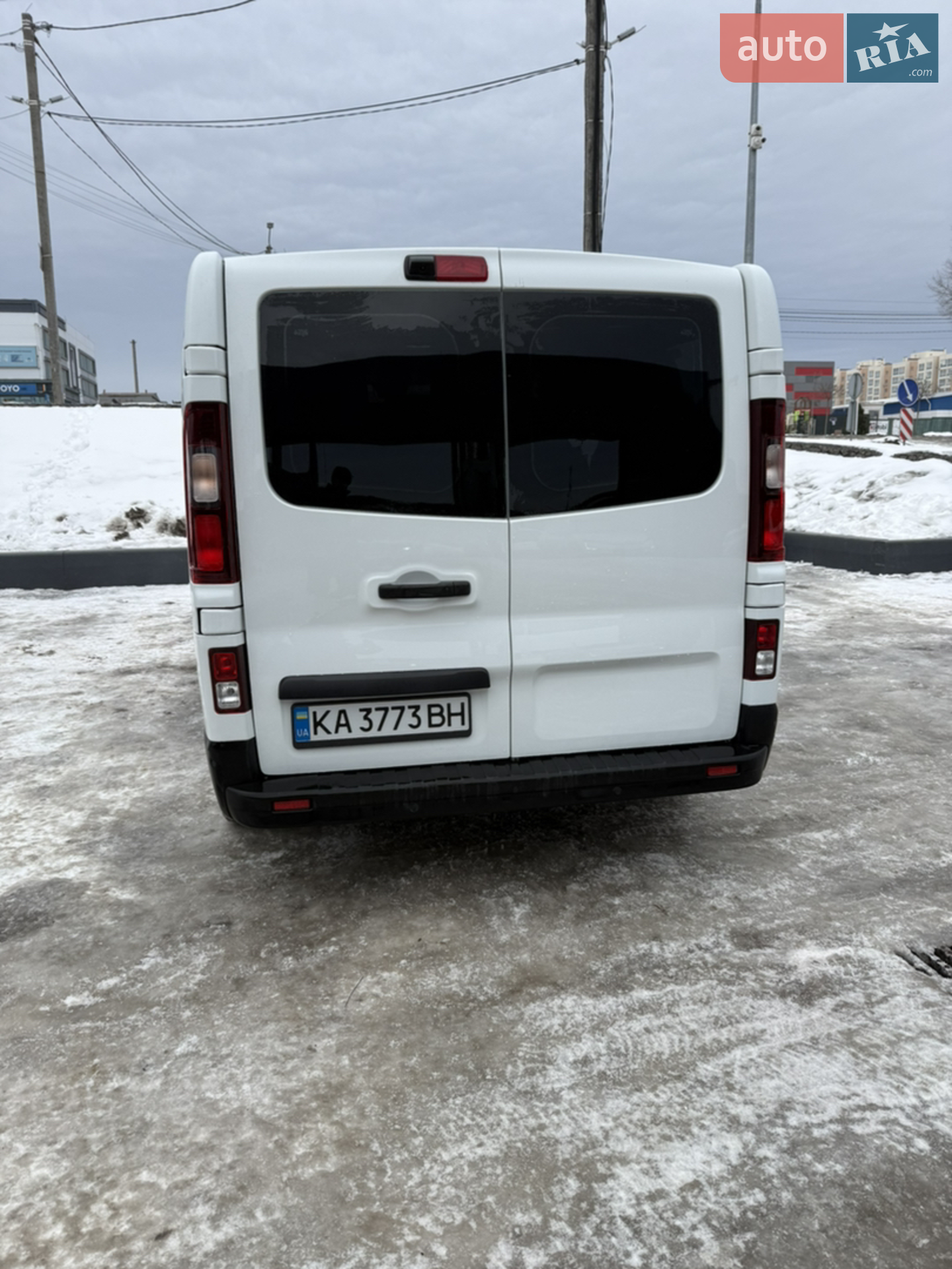 2022 Renault Trafic - мініатюра 2
