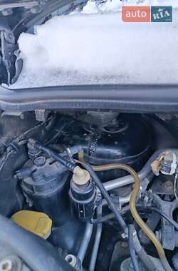 Грузовой фургон Renault Trafic 2012 в Вознесенске