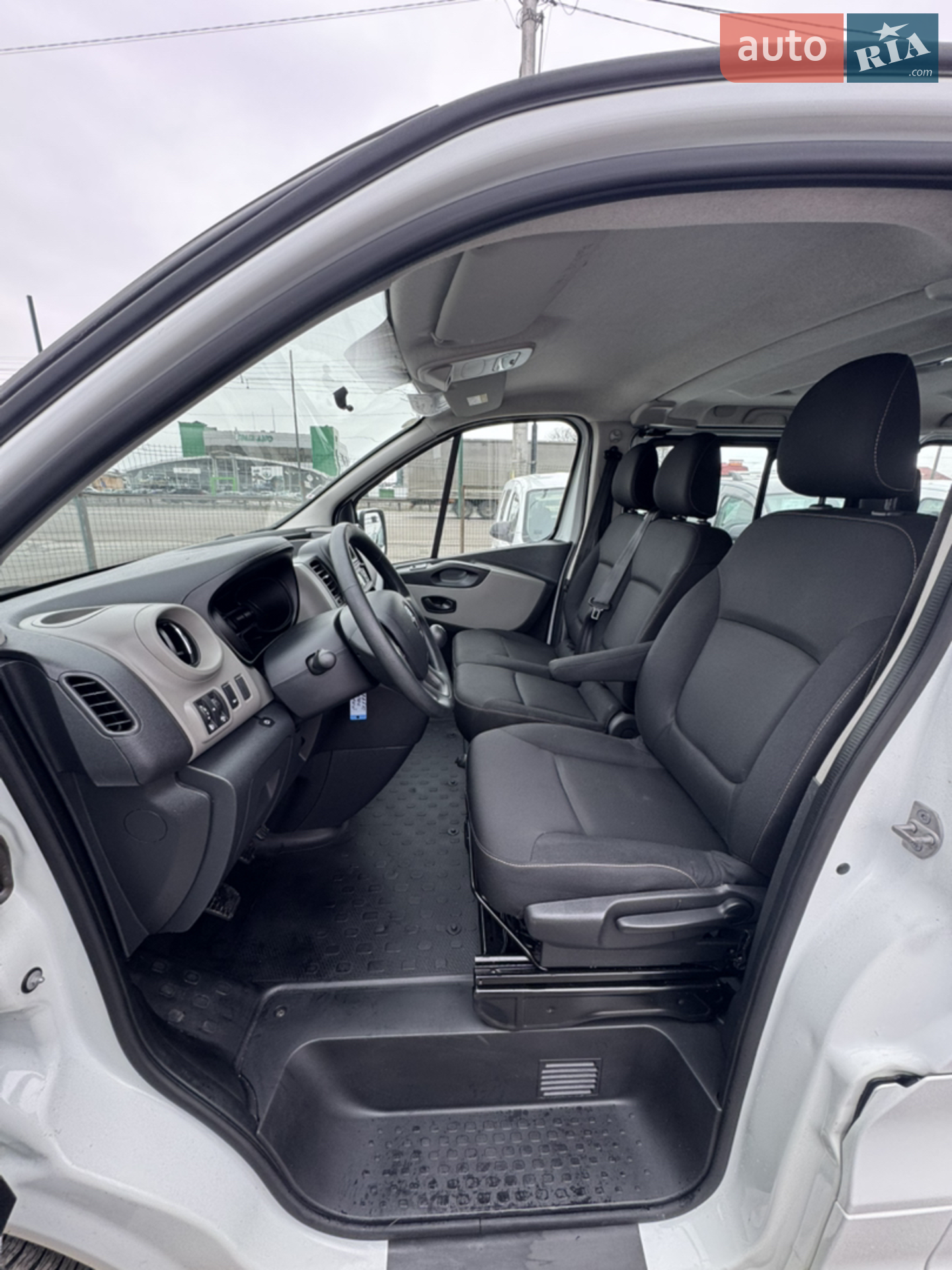 2018 Renault Trafic - мініатюра 10