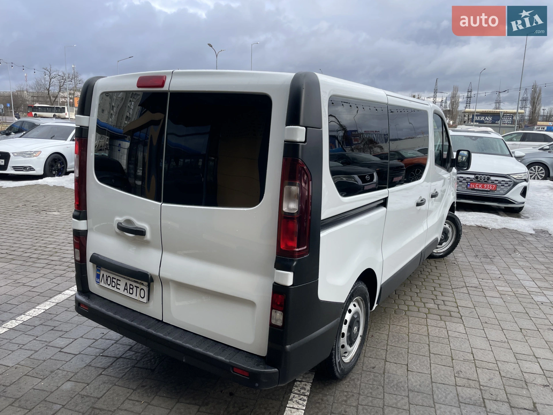 2019 Renault Trafic - мініатюра 3
