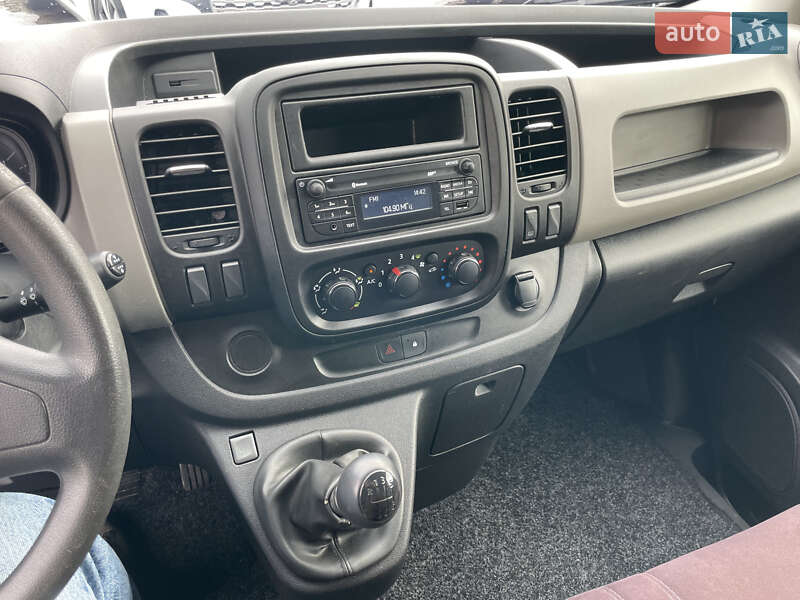 Минивэн Renault Trafic 2019 в Львове фото 10 Минивэн Renault Trafic 2019 в Львове