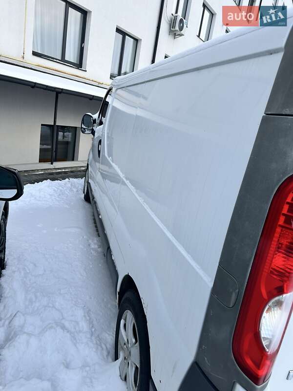 Вантажний фургон Renault Trafic 2013 в Луцьку