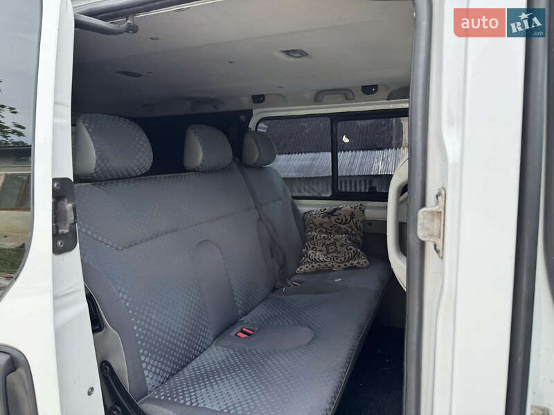 Мінівен Renault Trafic 2007 в Долині