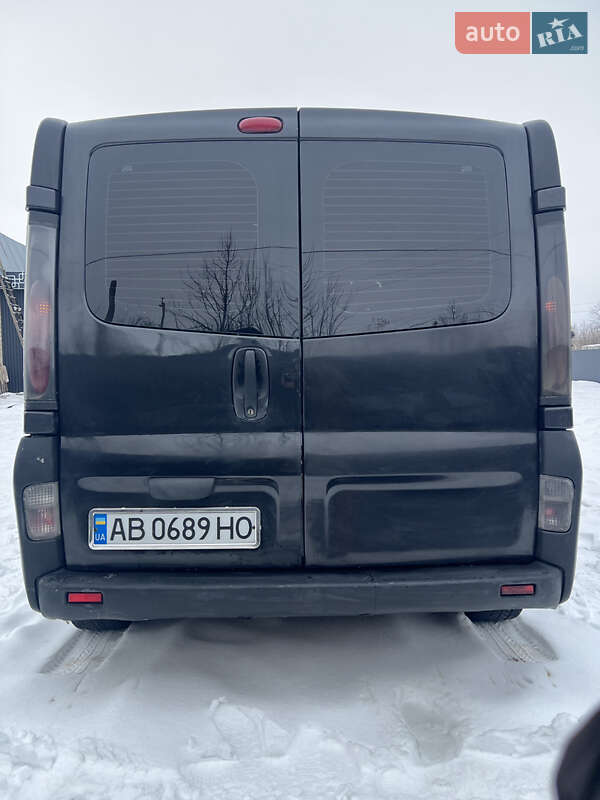 Минивэн Renault Trafic 2001 в Баре