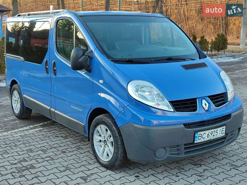 Мінівен Renault Trafic 2010 в Вінниці