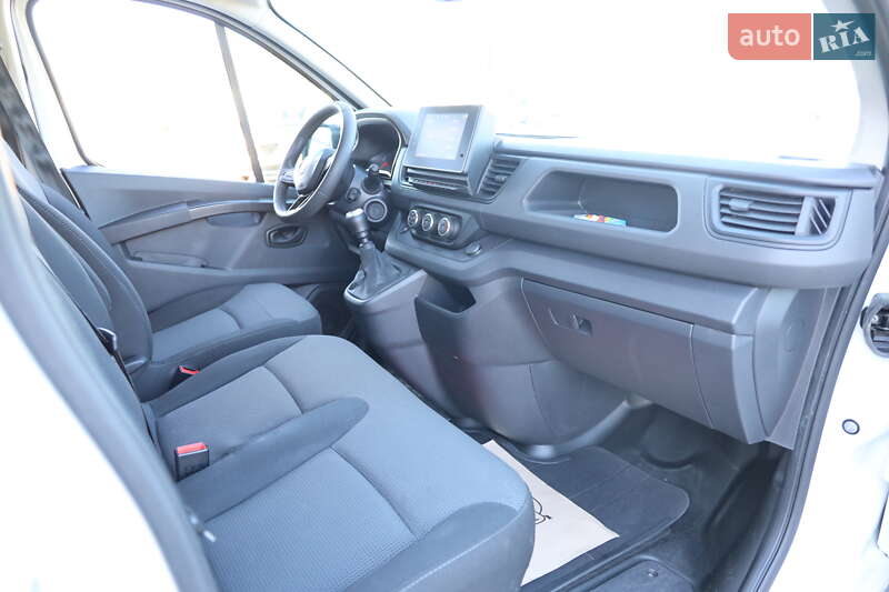 Вантажний фургон Renault Trafic 2023 в Луцьку фото 45 Вантажний фургон Renault Trafic 2023 в Луцьку