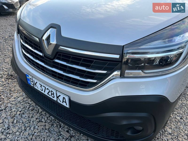 Мінівен Renault Trafic 2021 в Дубні