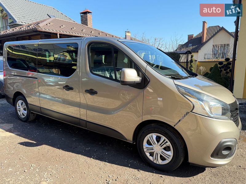 Мінівен Renault Trafic 2017 в Львові