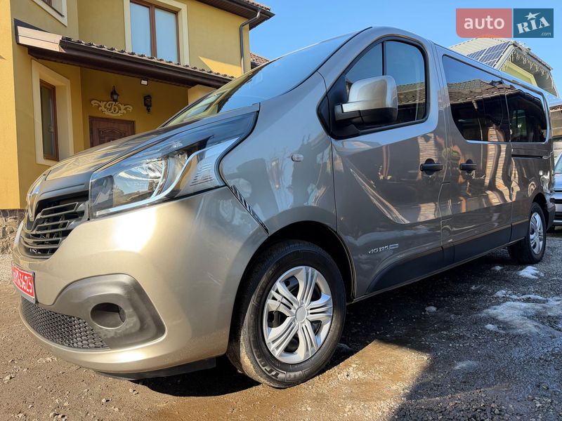 Мінівен Renault Trafic 2017 в Львові