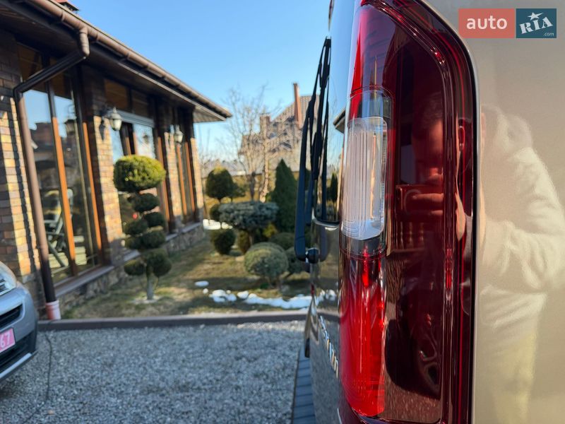 Мінівен Renault Trafic 2017 в Львові