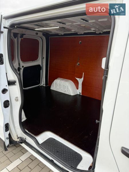 Вантажний фургон Renault Trafic 2021 в Дрогобичі