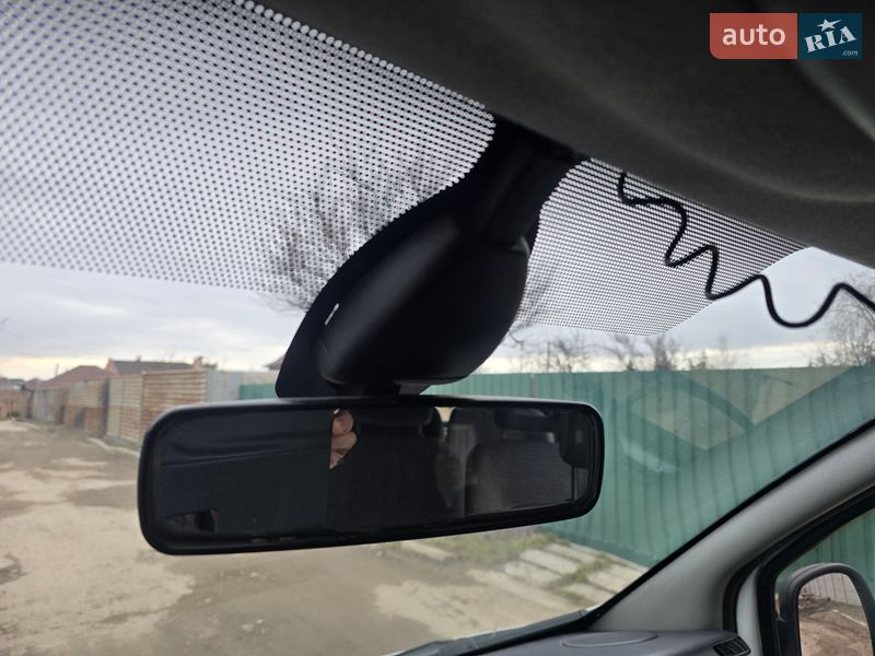 Мінівен Renault Trafic 2008 в Запоріжжі