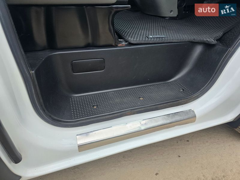 Мінівен Renault Trafic 2008 в Запоріжжі