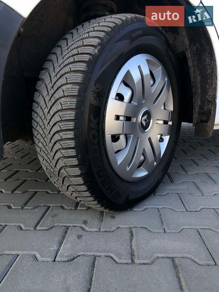 Минивэн Renault Trafic 2014 в Дубно