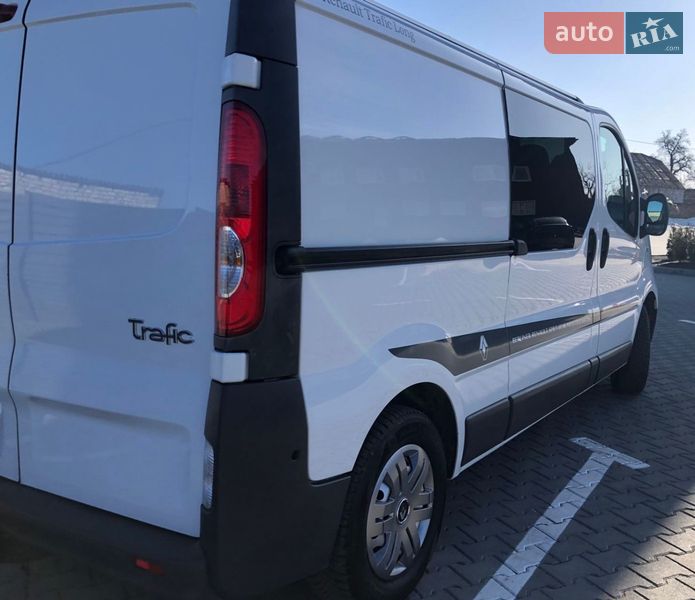 Минивэн Renault Trafic 2014 в Дубно