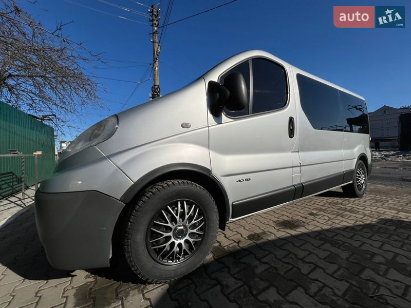 Минивэн Renault Trafic 2010 в Житомире