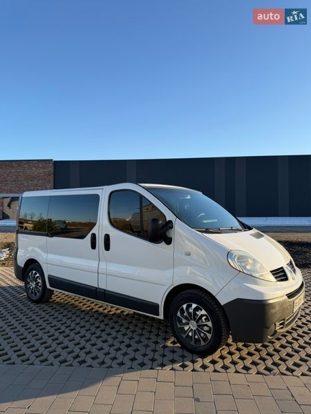 Мінівен Renault Trafic 2007 в Хмельницькому